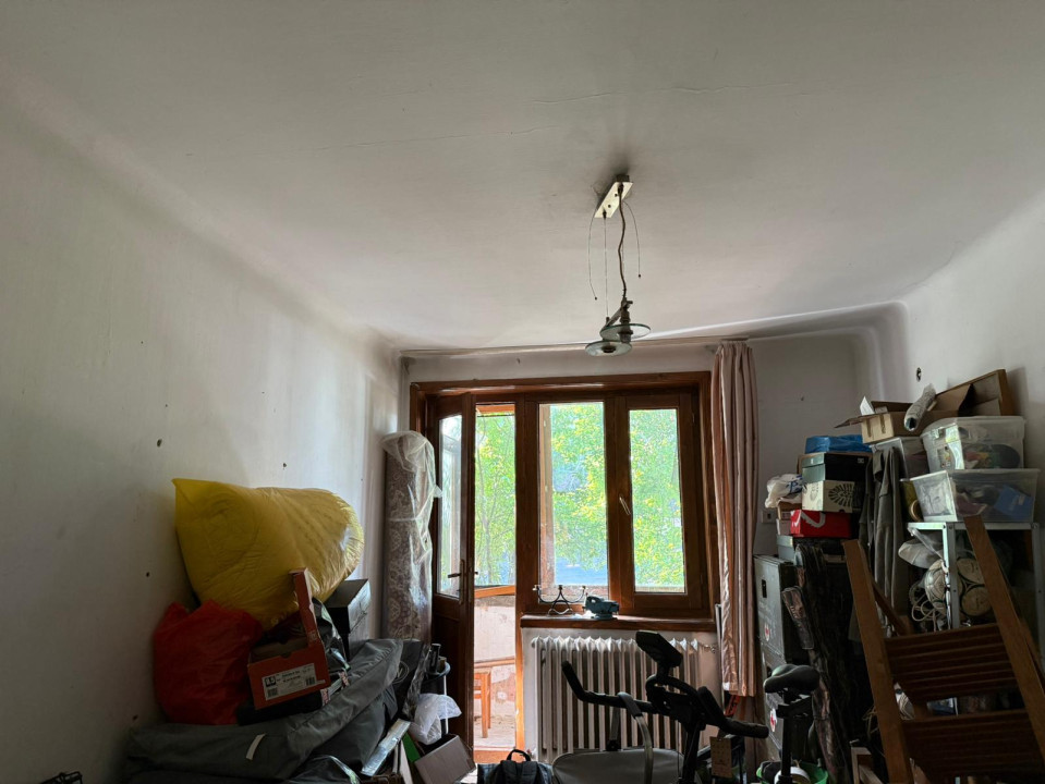 Apartament 2 camere, semidecomandat, 50 mp utili, in zona Dambovita