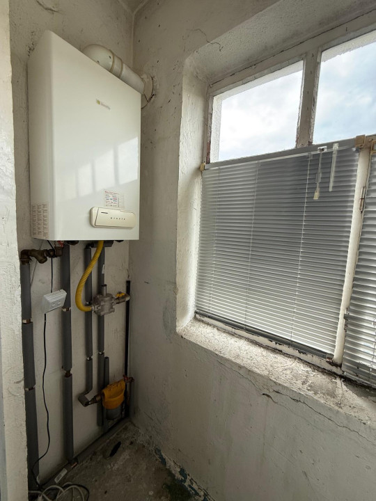 Apartament cu o camera, 25 mp utili, in zona Lunei