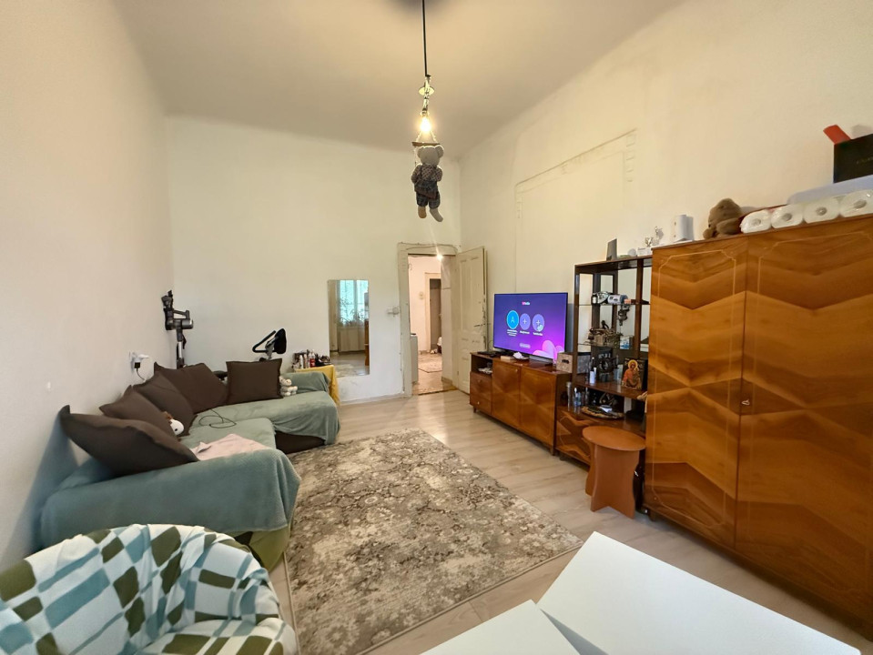 Apartament 2 camere, 45 mp utili, cladire istorica in zona centrala OCAZIE !!!