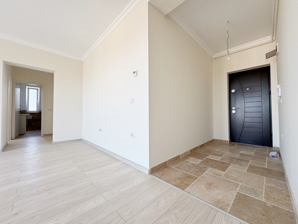 Apartament 2 camere, 60mp utili + balcon 6mp, etaj 1/3 -Giroc