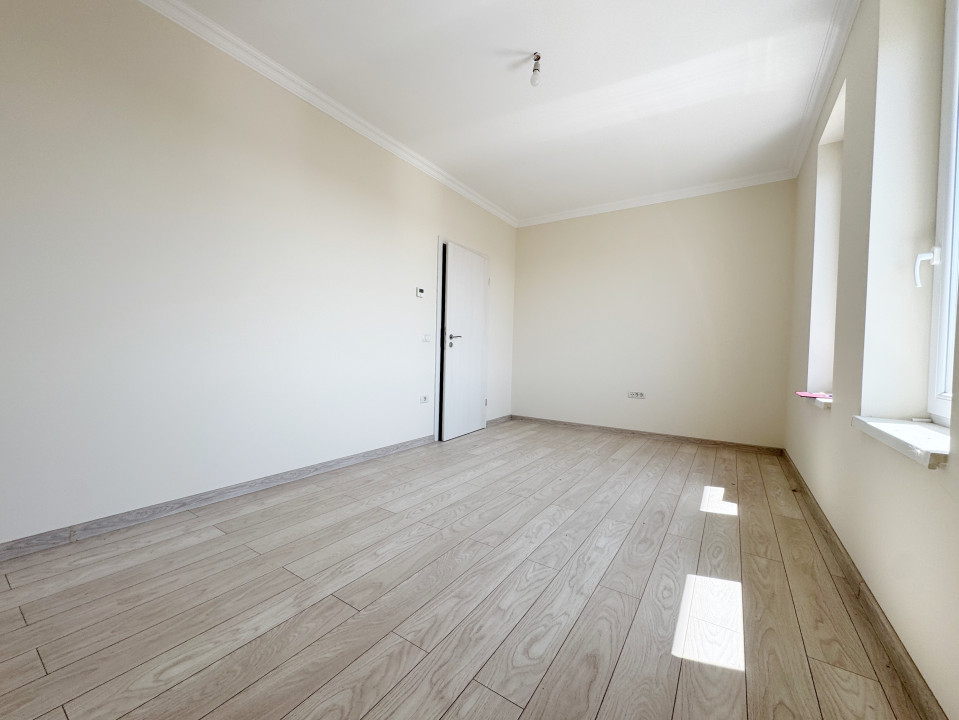 Apartament 2 camere, decomandat, 52mp utili + balcon, etaj 2/3 -Giroc