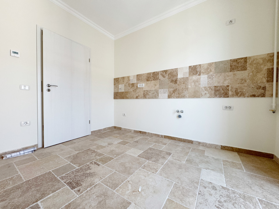 Apartament 2 camere, decomandat, 52mp utili + balcon, etaj 2/3 -Giroc