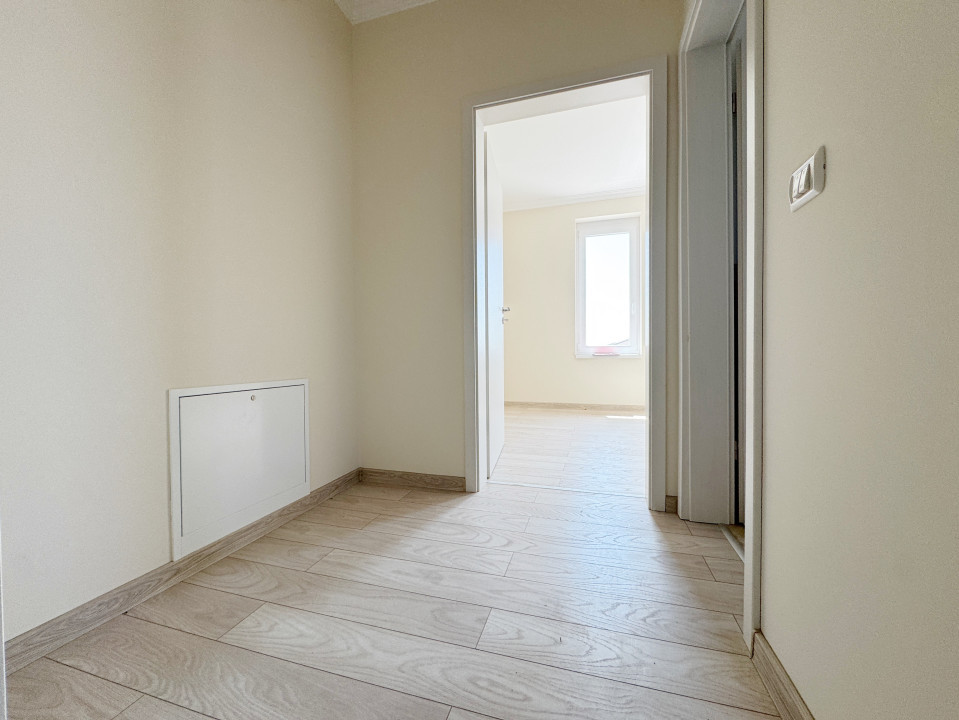 Apartament 2 camere, decomandat, 52mp utili + balcon, etaj 2/3 -Giroc