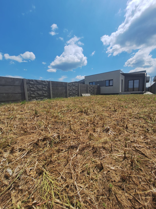 Duplex spatios cu 4 camere, 98mp, 320 mp teren-Calea Urseni