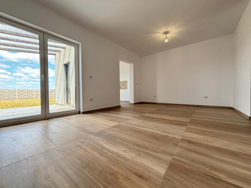 Duplex spatios cu 4 camere, 98mp, 320 mp teren-Calea Urseni