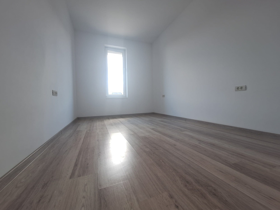 Duplex spatios cu 4 camere, 98mp, 320 mp teren-Calea Urseni