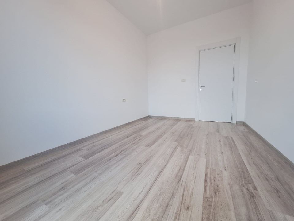 Duplex spatios cu 4 camere, 98mp, 320 mp teren-Calea Urseni