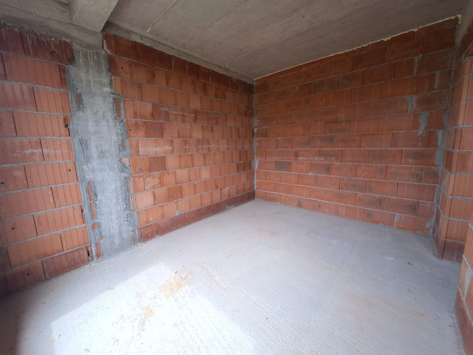 Casa insiruita 3 camere, 88 mp utili, 300 mp teren,  Calea Urseni