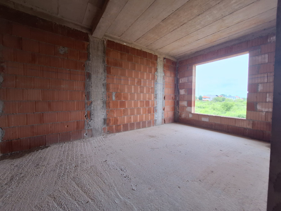 Casa insiruita 3 camere, 88 mp utili, 300 mp teren,  Calea Urseni