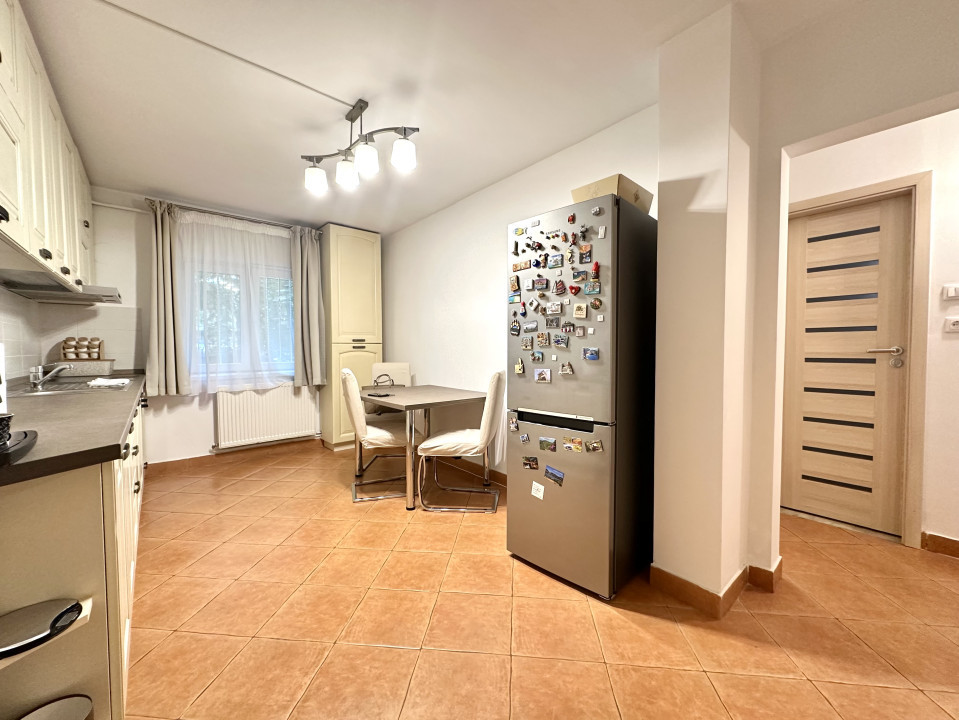 Apartament 3 camere, 60 mp utili, parter - renovat, zona Lipovei