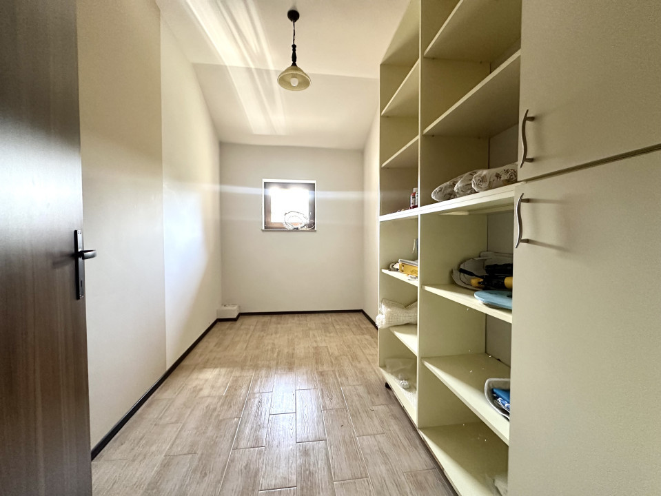 Casa de inchiriat, locuinta pentru birouri sau diverse activitati - zona Cetatii