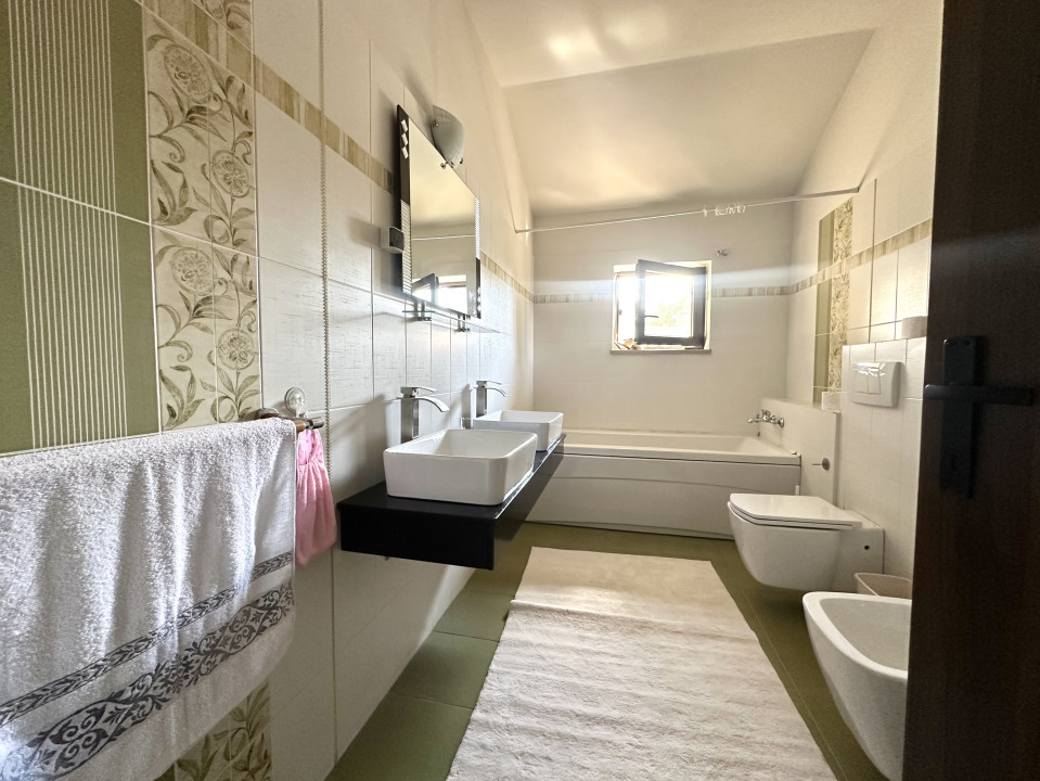 Casa de inchiriat, locuinta pentru birouri sau diverse activitati - zona Cetatii