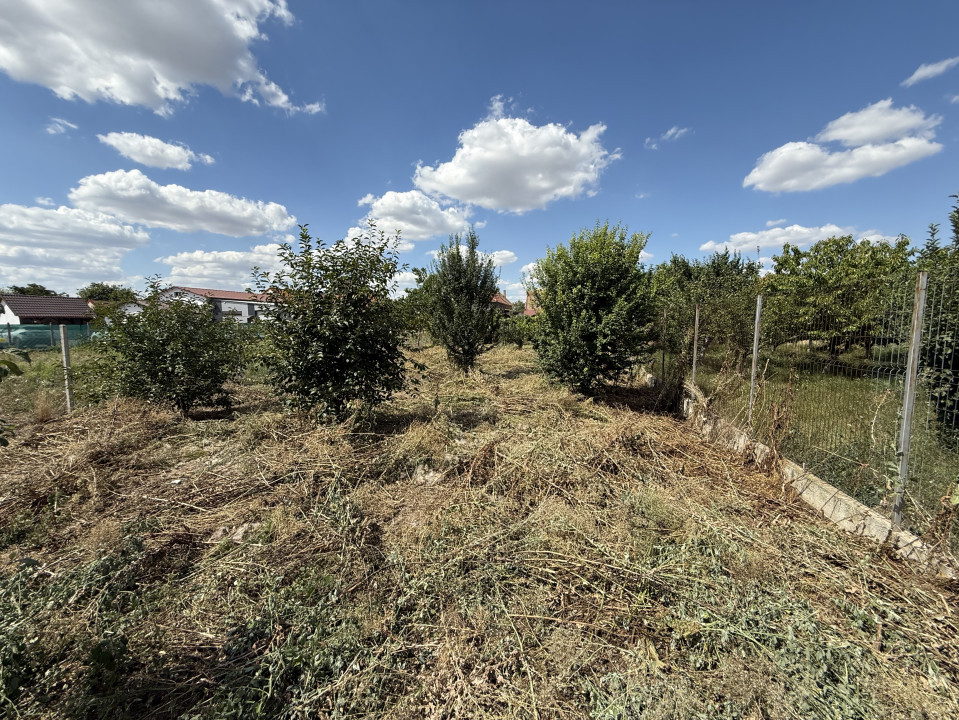 Casa individuala 2 camere, 80mp utili, 997 teren in Utvin 