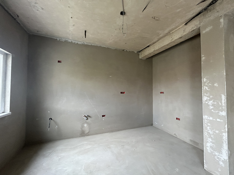 Duplex 4 camere, 123mp utili, 350mp teren in Mosnita Noua 