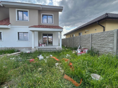 Duplex 4 camere, 123mp utili, 350mp teren in Mosnita Noua 