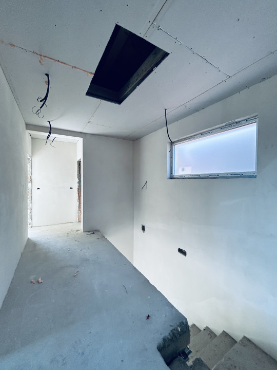 Duplex 5 camere, 129mp utili, 410mp teren, 3 bai, Calea Urseni