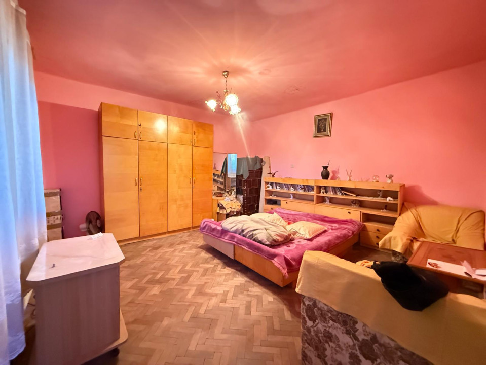 Casa cu 3 camere, P+1, 100 mp utili, in zona Blascovici