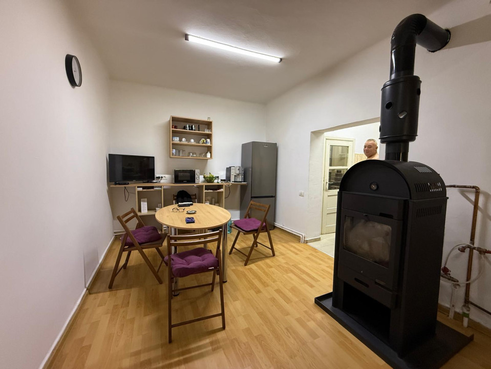 Casa cu 3 camere, P+1, 100 mp utili, in zona Blascovici