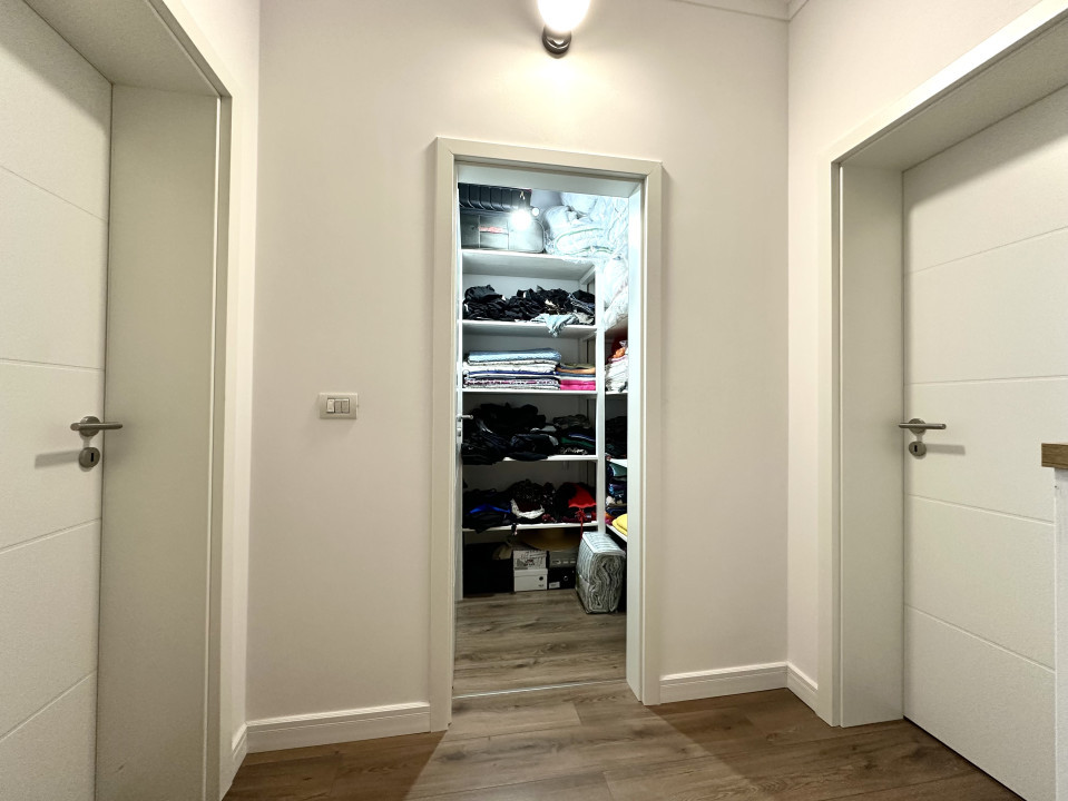 Duplex spatios cu 4 camere, 111 mp utili, 357 mp teren - Covaci 