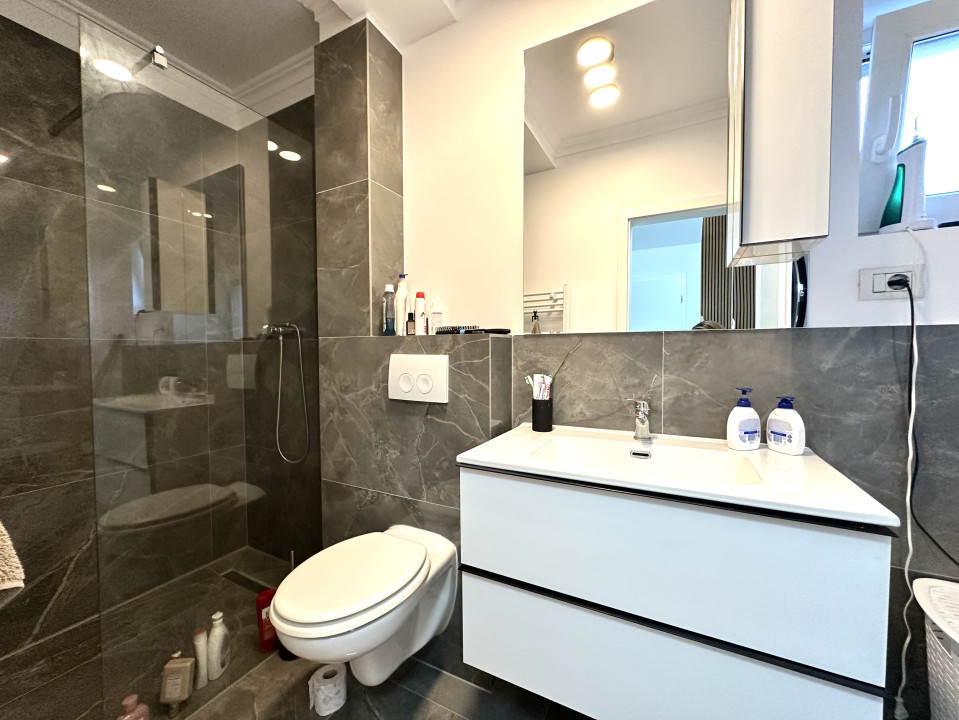 Duplex spatios cu 4 camere, 111 mp utili, 357 mp teren - Covaci 