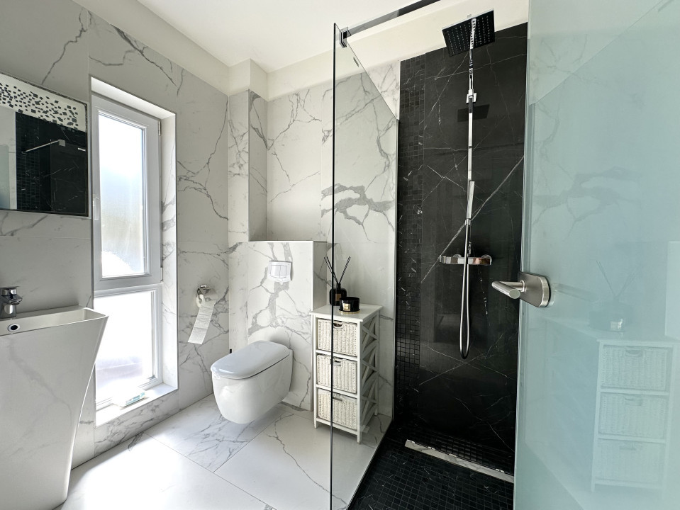 Casa insiruita, 4 camere, 105 mp utili, 200 mp teren - Dumbravita