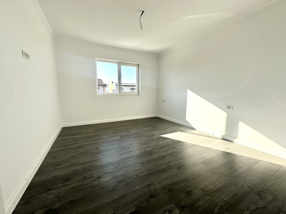 Duplex 4 camere, 112 mp utili, 280 mp teren - Covaci 