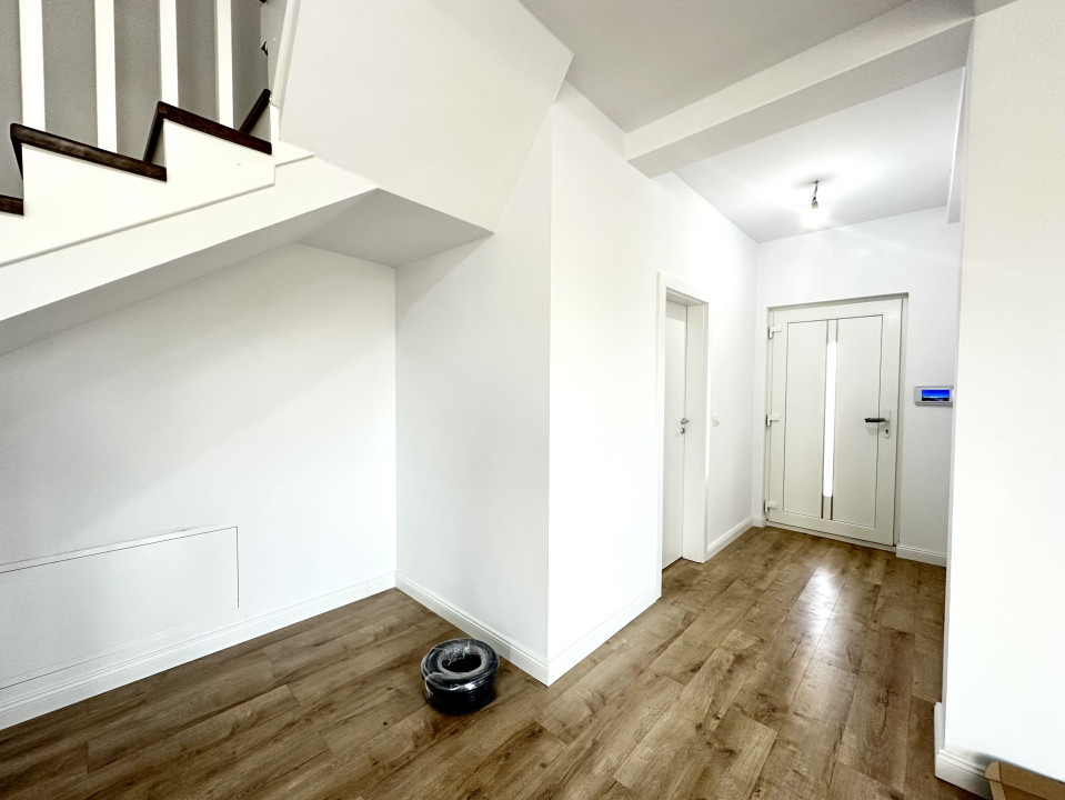 Duplex premium, 5 camere, 142 mp utili, 336 mp teren - Giarmata 