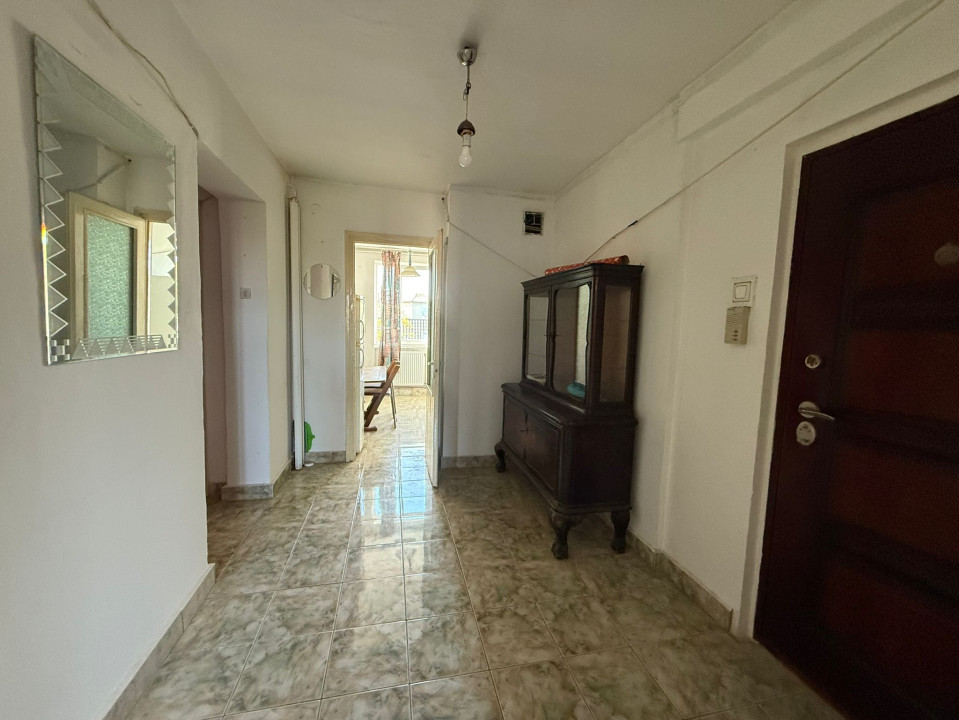 Apartament 3 camere, 70 mp utili, Timisoara - zona Medicina