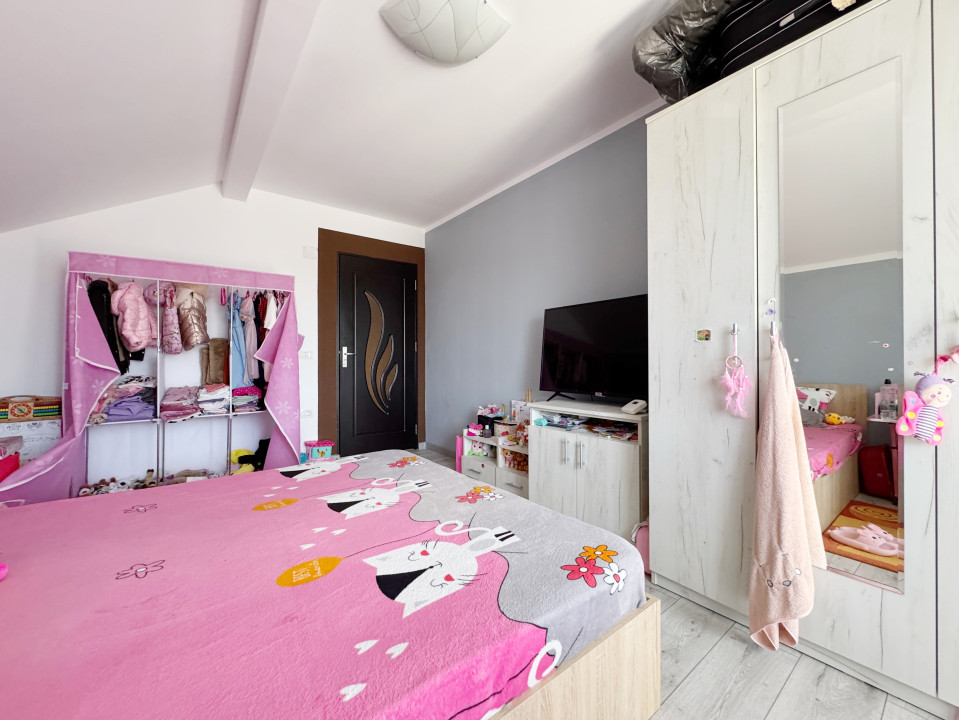 Casa 4 camere, P+1, 150mp utili, 500mp teren - iesire la Bega 0% Comision