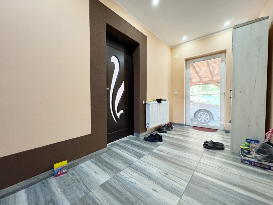 Casa 4 camere, P+1, 150mp utili, 500mp teren - iesire la Bega 0% Comision