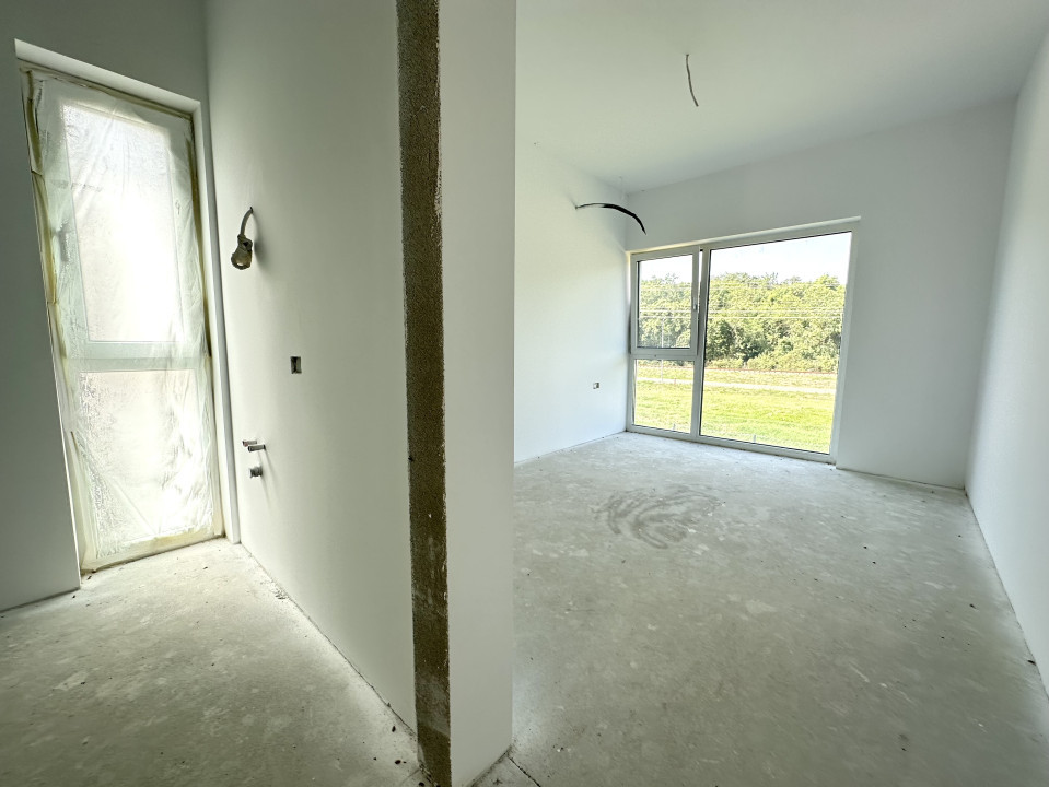 Duplex 4 camere, 116 mp utili, 238 mp teren - Giarmata Vii