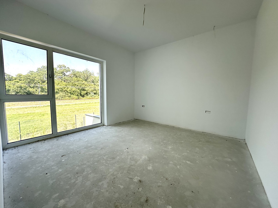 Duplex 4 camere, 116 mp utili, 238 mp teren - Giarmata Vii