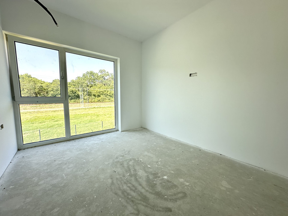 Duplex 4 camere, 116 mp utili, 238 mp teren - Giarmata Vii