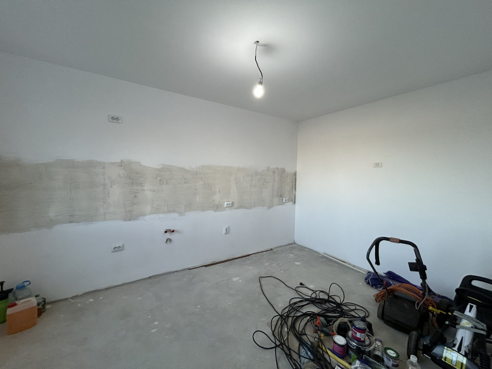 Duplex 5 camere, 111mp utili, 323mp teren in Mosnita Noua