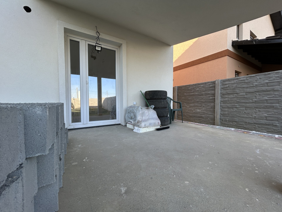 Duplex 5 camere, 111mp utili, 323mp teren in Mosnita Noua