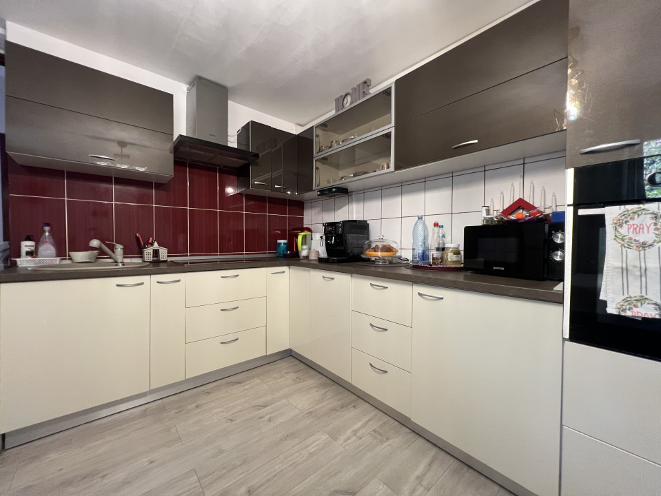 Casa Individuala, 3 camere, 105 mp utili, 270mp teren, CarPort- Pta Doina