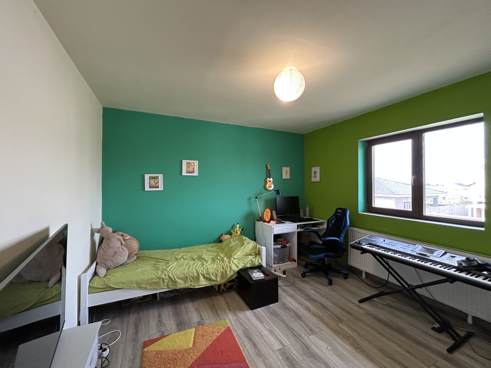 Casa individuala 5 camere, 123mp utili, 605 teren in Mosnita Noua 