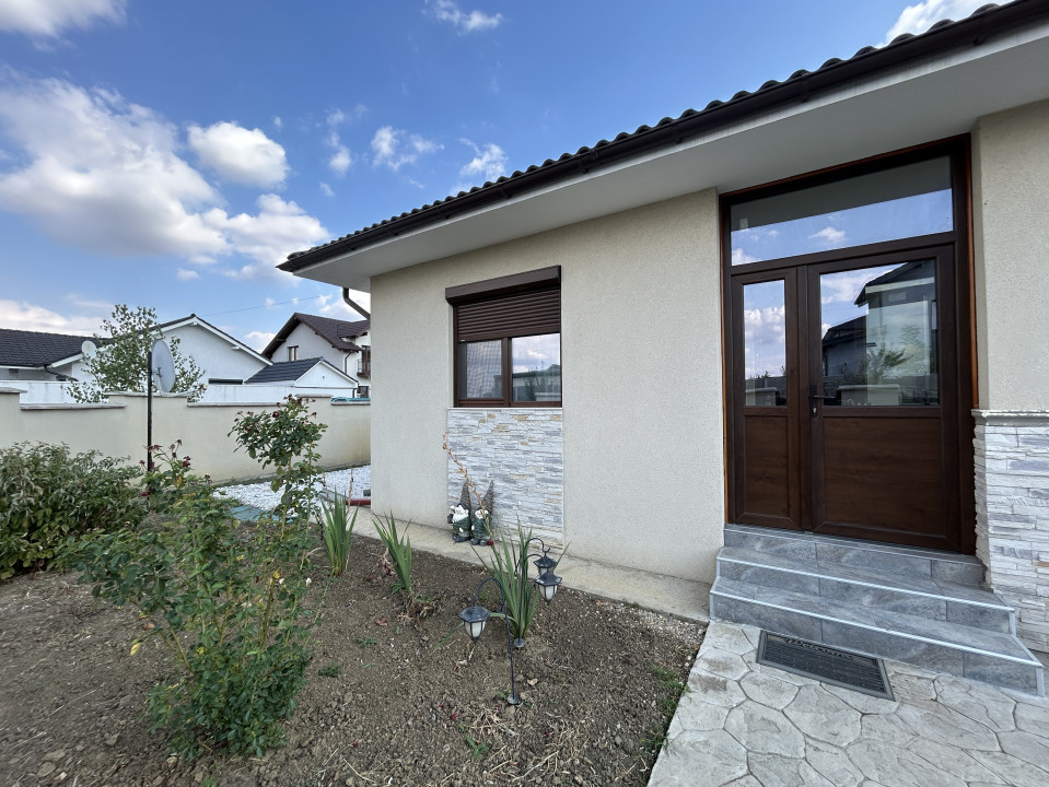 Duplex 4 camere, mobilat modern, 281mp teren in Mosnita Veche