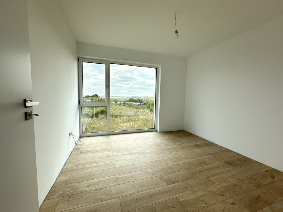 Duplex 4 camere, 116 mp utili, 325 mp teren - Giarmata-Vii