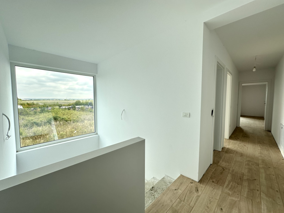 Duplex 4 camere, 116 mp utili, 325 mp teren - Giarmata-Vii