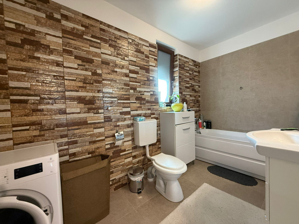 Duplex cu 5 camere, P+1, suprafata 127 mp utili, in Giroc