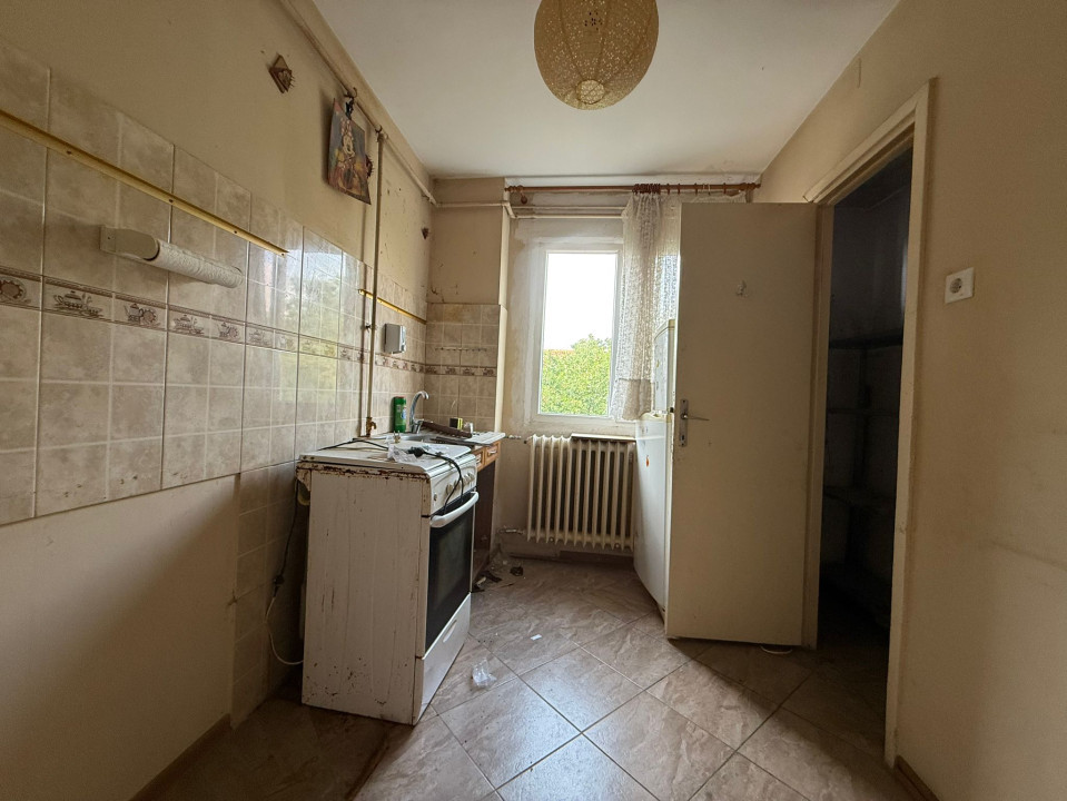 Apartament 2 camere, semidecomandat, 57mp utili, zona Gheorghe Lazar