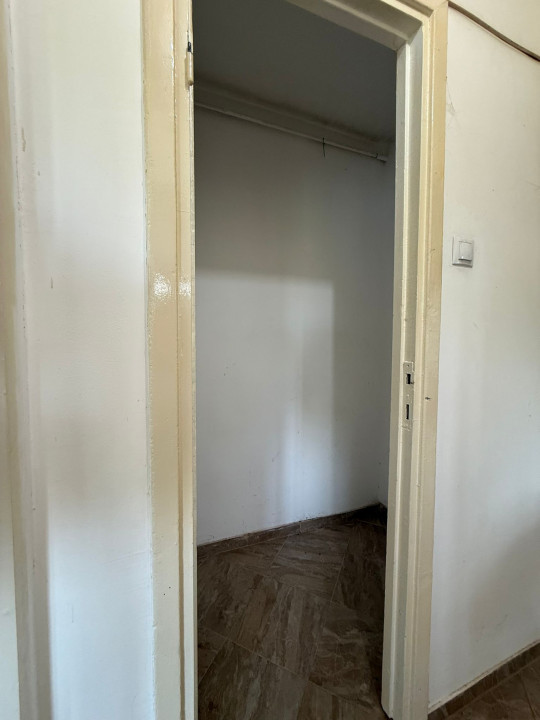 Apartament 2 camere, semidecomandat, 57mp utili, zona Gheorghe Lazar