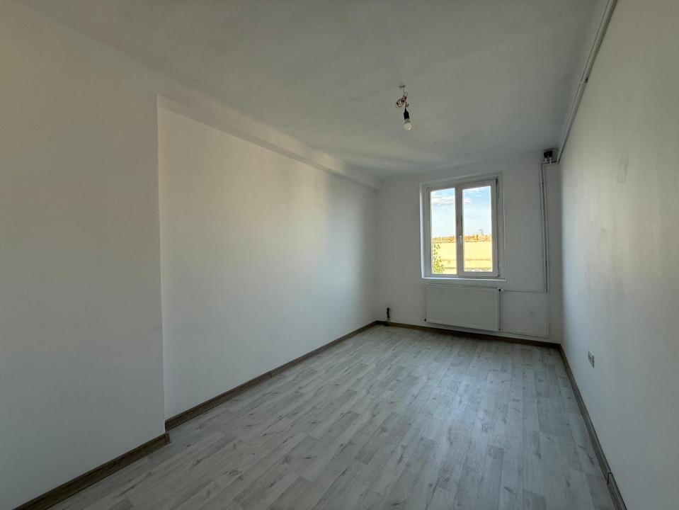 Apartament 2 camere, etaj 5, 57 mp utili, zona CENTRALA