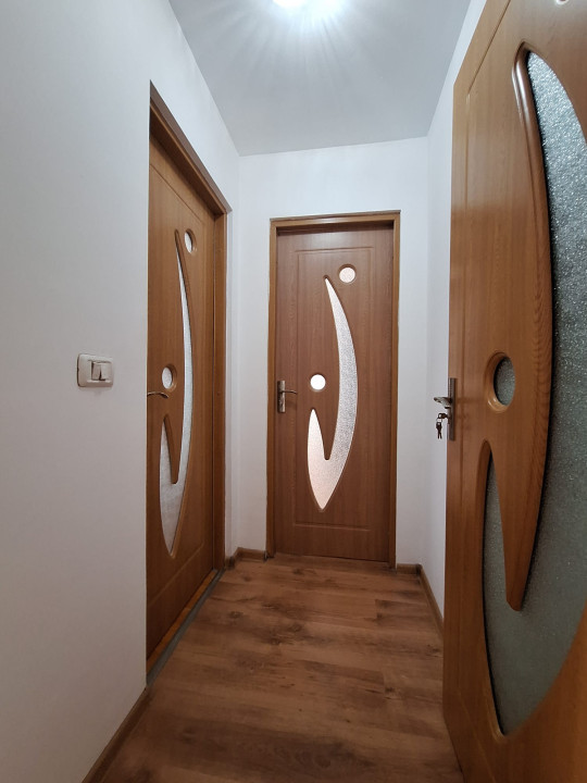 COMISION 0% Apartament 3 camere, 70 mp utili - zona Girocului 