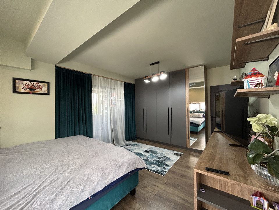 Apartament 3 camere, open space, etaj 2, cute privata in Giroc 