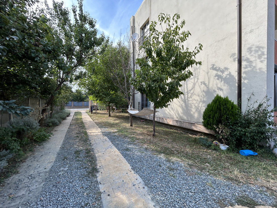 Apartament 3 camere, open space, etaj 2, cute privata in Giroc 