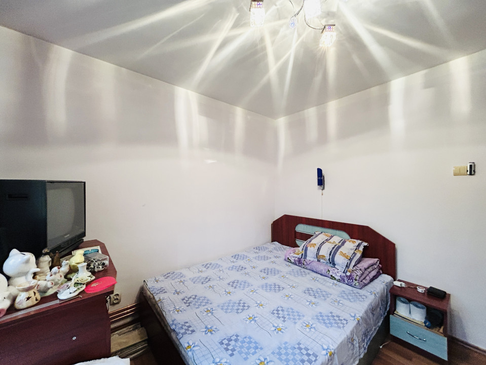 Apartament 3 camere, semidecomandat, 64mp utili, zona Girocului