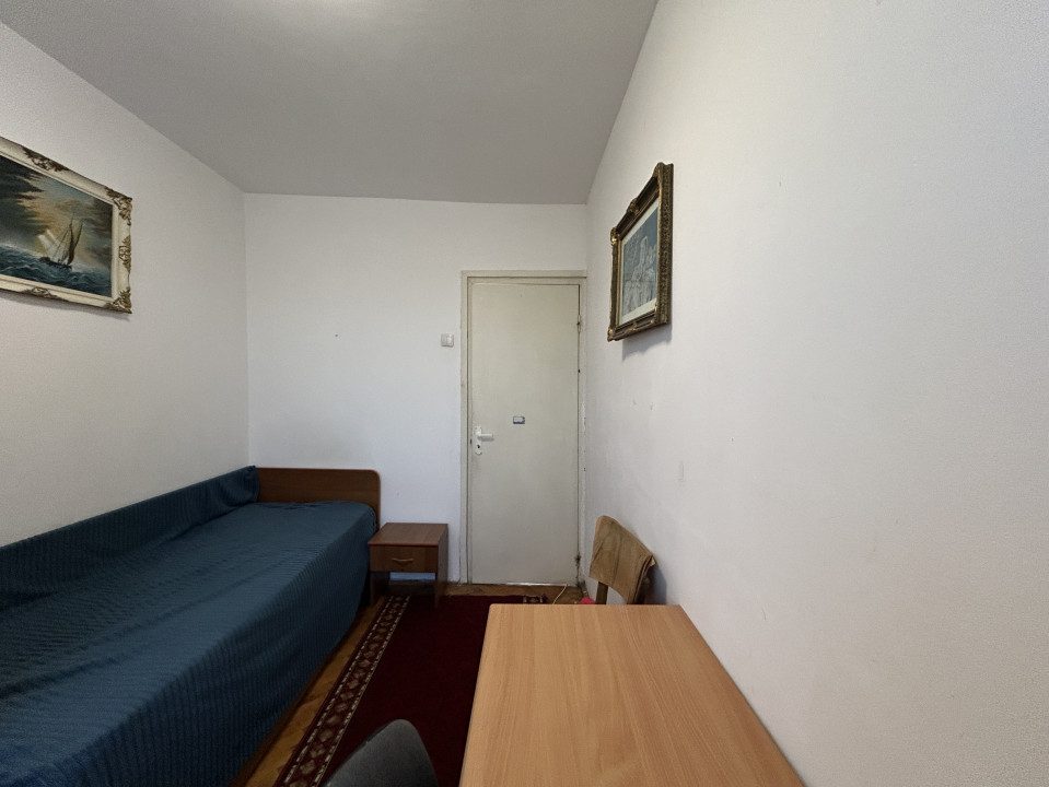 Apartament 3 camere, semidecomandat, 52mp utili, zona Iosefin 