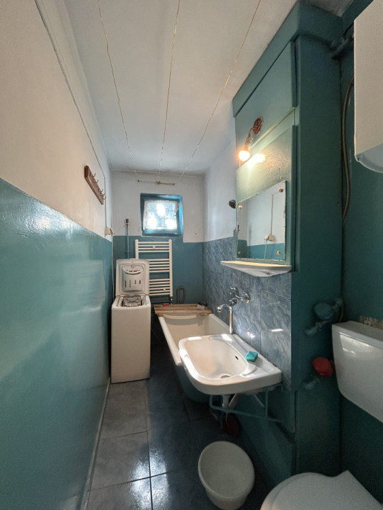 Apartament 3 camere, semidecomandat, 52mp utili, zona Iosefin 